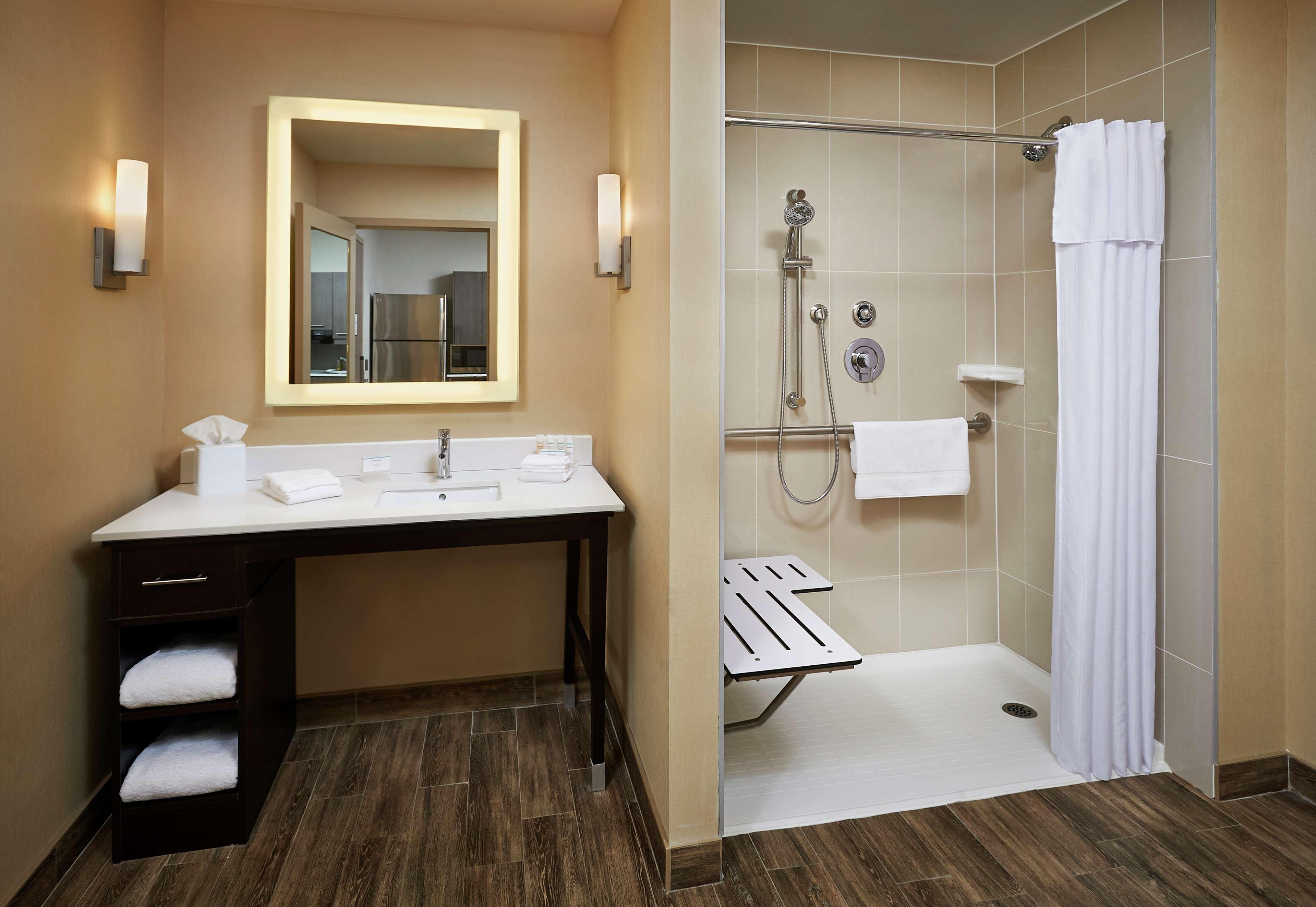 Homewood Suites By Hilton North Bay Ngoại thất bức ảnh